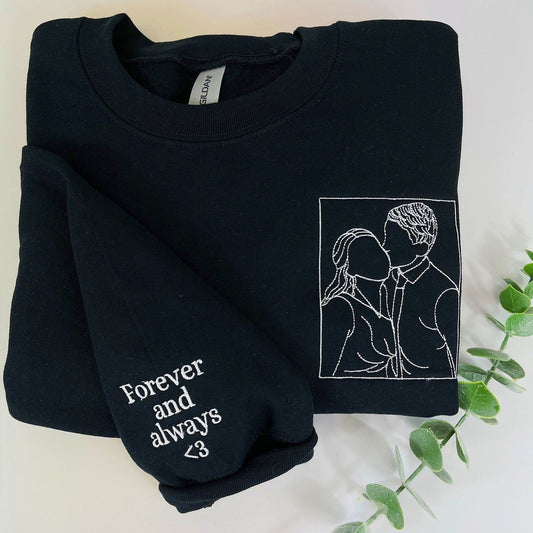 Custom Hug Portrait Sweatshirt from Photo – Personalized Embroidered Line Art Gift for Couples, Best Friends, Siblings, or Loved Ones – Memory Keepsake