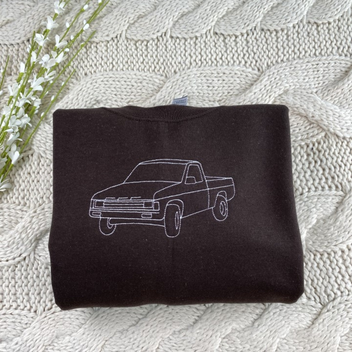 Custom Sports Car Line Art Embroidered Hoodies - Vehicle Portrait & Handwriting Sweatshirts - Elegant Car Lover Gift