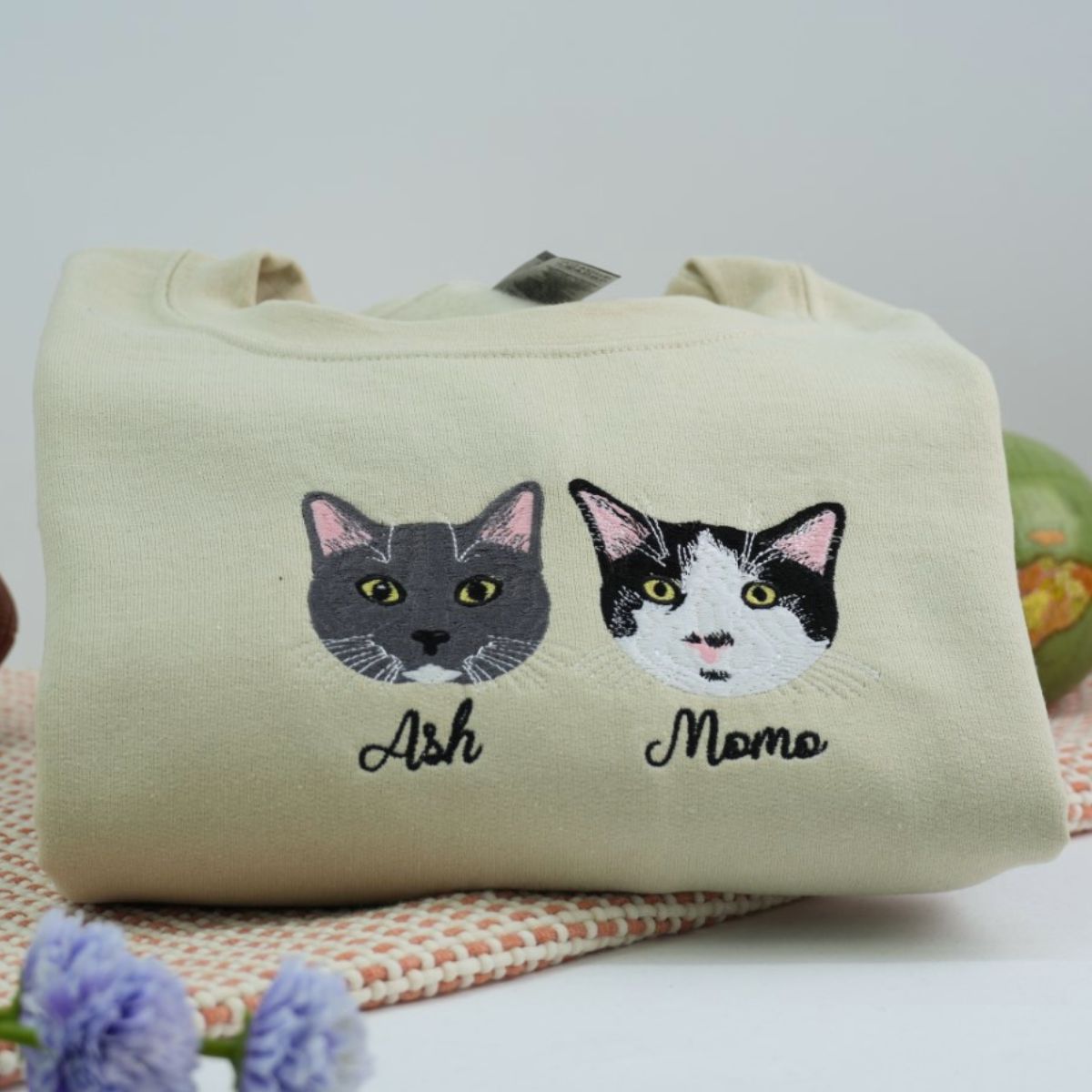 Pet Portrait Custom Hoodies - Cat Face Embroidered Sweatshirts with Names - Premium Cat Lover Gift